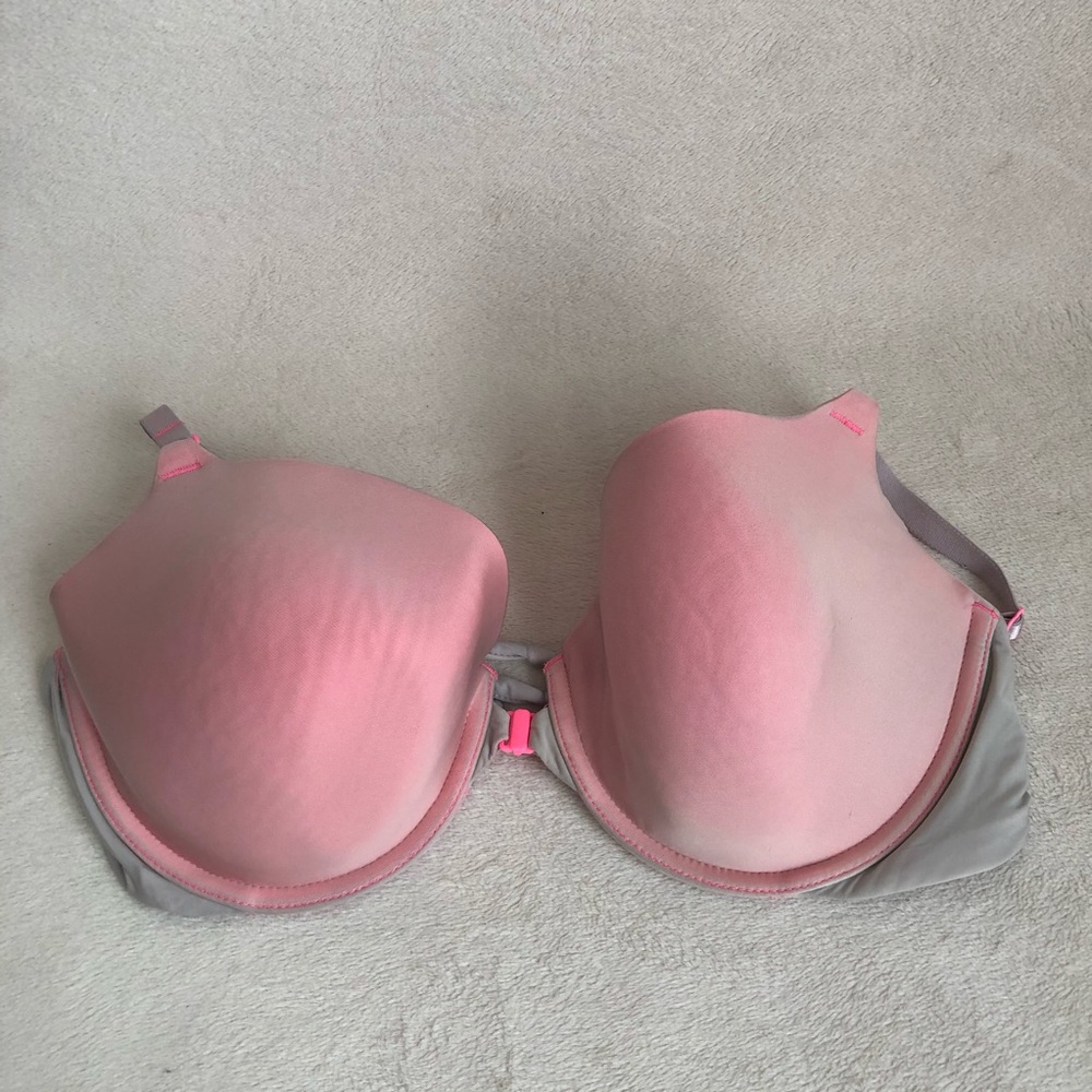 SALE Victoria’s Secret lined Demi-bra 36-D
